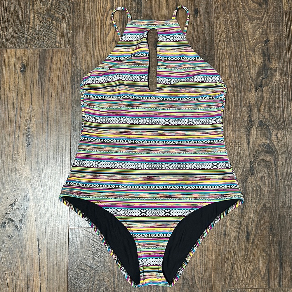 BECCA ONE PIECE CUT OUT SWIMSUIT SIZE XL
